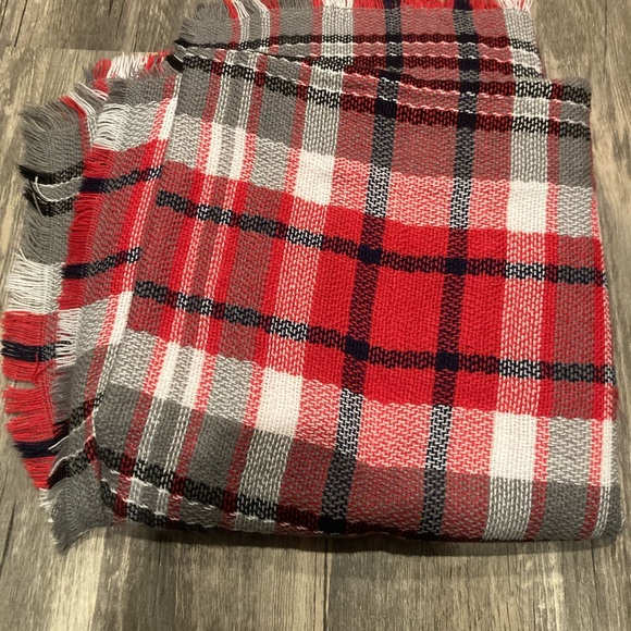 Red Plaid Scarf - Picture 1 of 1